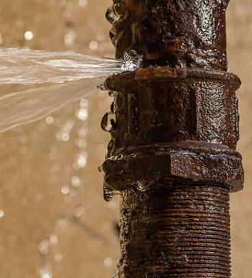 Leaking Pipes